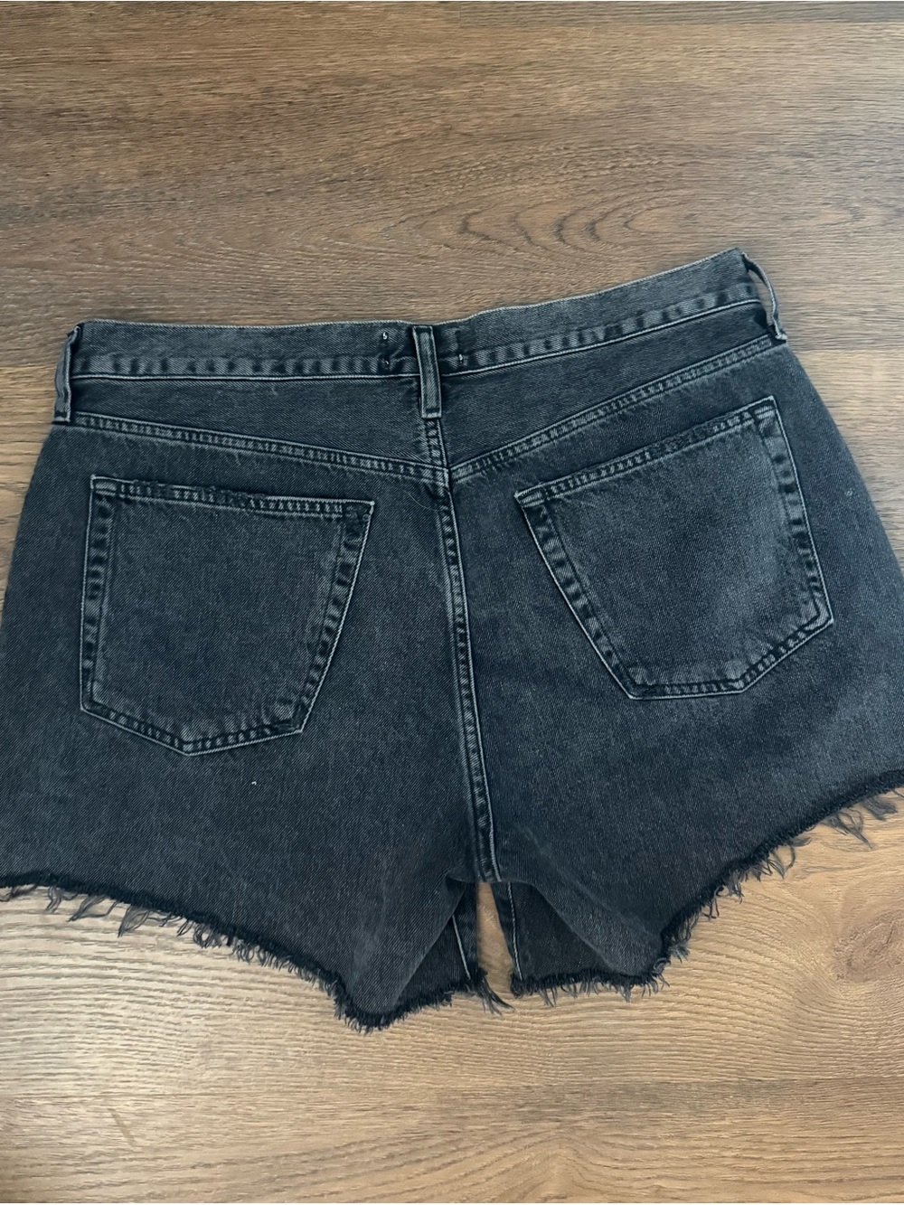 Agolde Parker Shorts NWOT - Picture 5 of 5